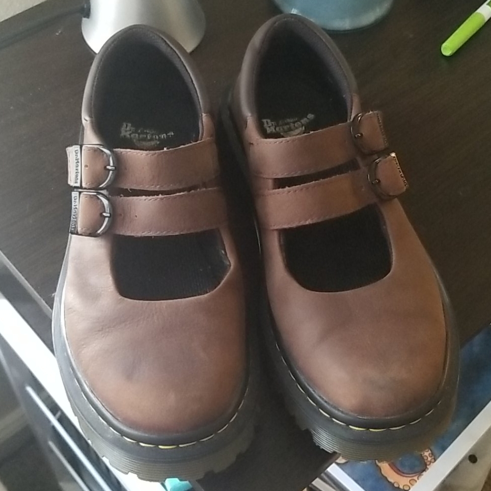 Doc Marten Brown Leather Mary Janes sz 7
